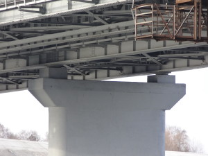 Шаровые сегментные опорные части на мосту через р. Проню на автодороге М-5. Продукция ООО "Стройкомплекс-5"