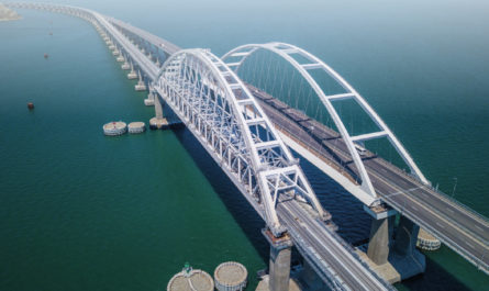 Крымский мост. Навалоотбойники